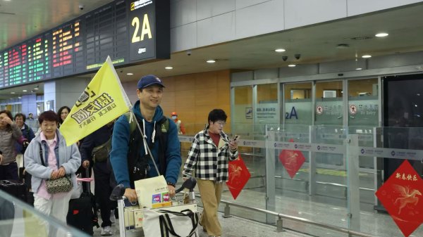 以军称伊朗发射集束弹头导弹 击中以北部多地